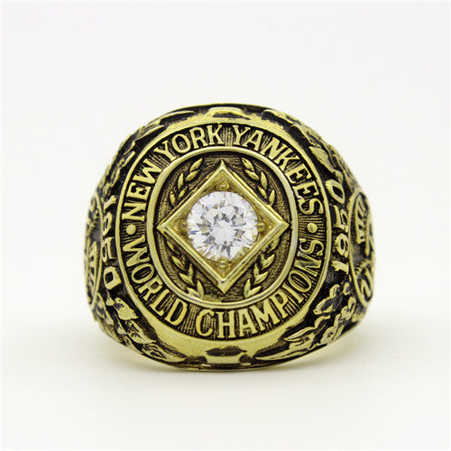 2009 New York Yankees World Series Championship Ring. Baseball