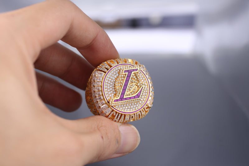 Los Angeles Lakers 2020 NBA Championship Ring, Sports Memorabilia, Part  II, Streetwear & Modern Collectibles